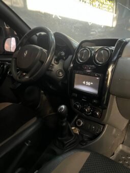 
										RENAULT DUSTER DYNAMIQUE 4X4 MT 2.0 full									