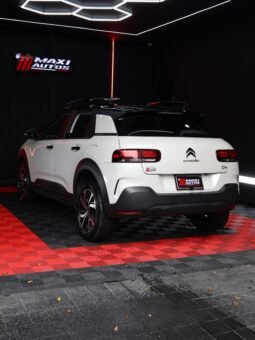 
										CITROËN C4 CACTUS SHINE TURBO AT 1.6 full									