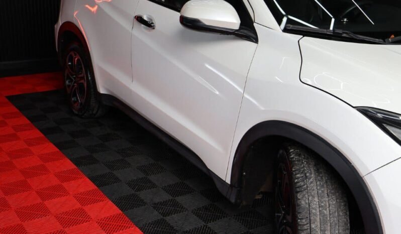 
								HONDA HRV EXL 1.8L AT 4×4 full									