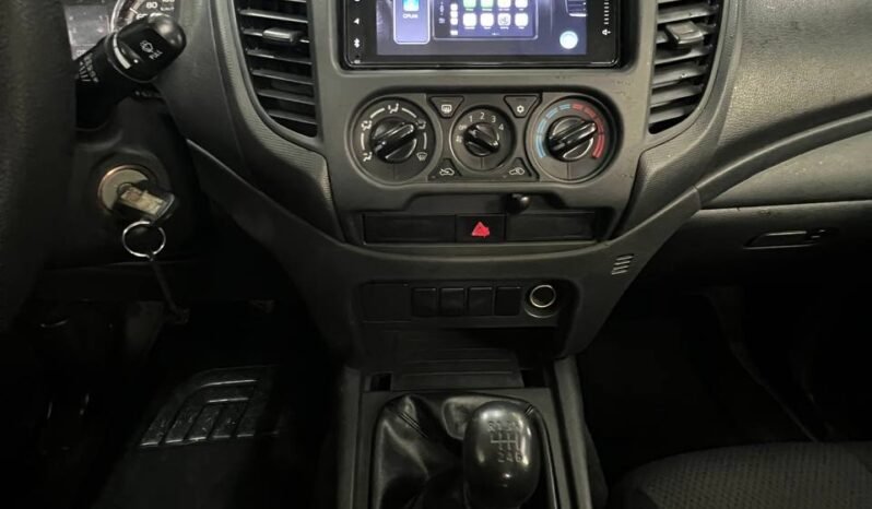 
								MITSUBISHI SPORTERO L200 MT 4X4 DIESEL full									