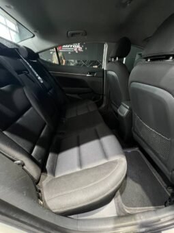 
										HYUNDAI NEW ELANTRA MT 1.6 full									