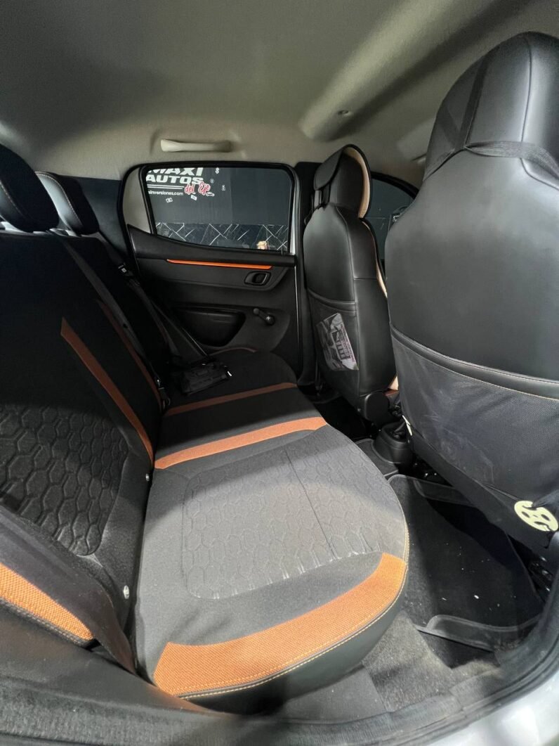 
								RENAULT KWID OUTSIDER MT 1.0 full									