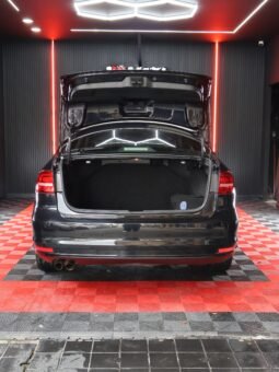 
										VOLKSWAGEN JETTA TRENDLINE MT full									