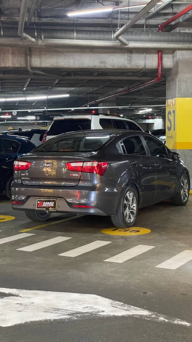 
								KIA RIO UB EX 1.25 SEDAN MT full									