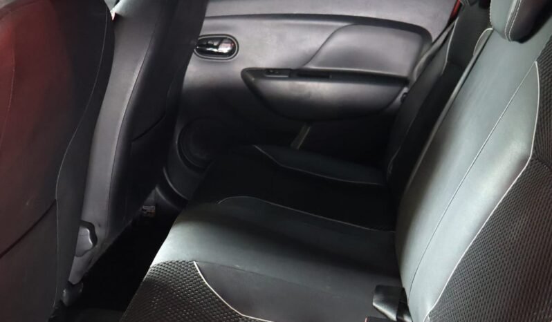 
								RENAULT STEPWAY INTENS MT 1.6 full									