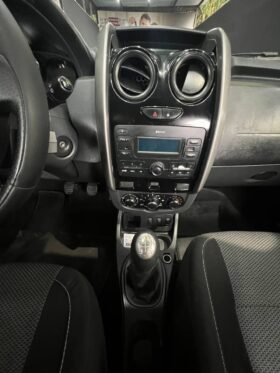 RENAULT DUSTER EXPRESSION MT 1.6 4X2