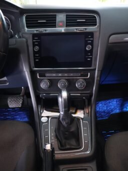 
										VOLKSWAGEN GOLF TSI 1.4T AT HB full									