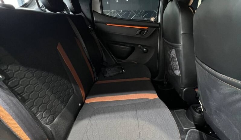 
								RENAULT KWID OUTSIDER MT 1.0 full									