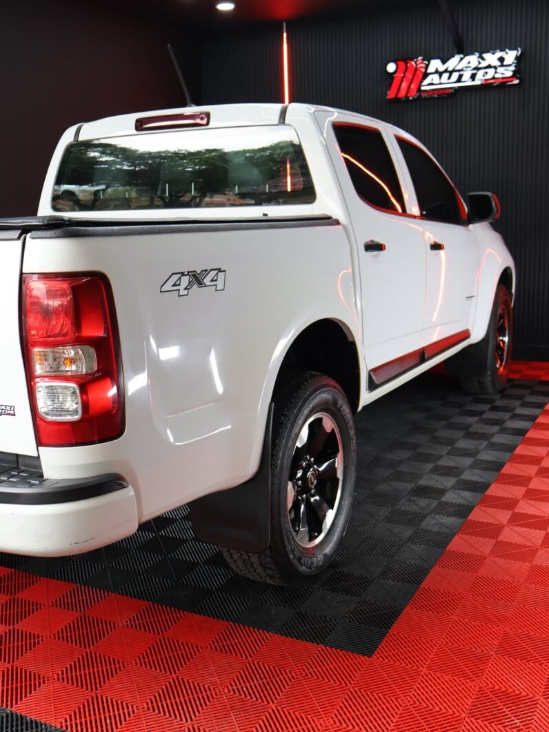 
								CHEVROLET COLORADO LT MT 4X4 2.8 DIESEL full									