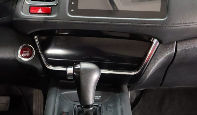 
								HONDA HRV EXL 1.8L AT 4×4 full									