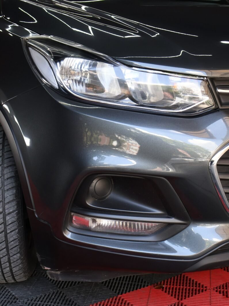 
								CHEVROLET TRACKER LS MT 1.8 4X2 full									