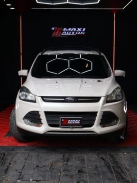 FORD ESCAPE SE AT 4X4