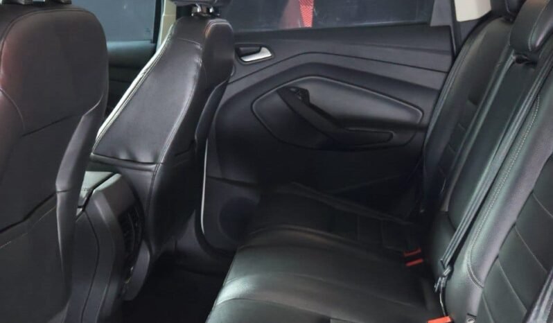 
								FORD ESCAPE SE AT 4X4 full									