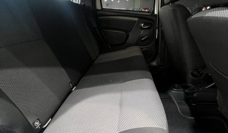 
								RENAULT DUSTER EXPRESSION MT 1.6 4X2 full									