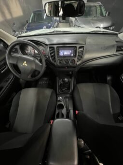 
										MITSUBISHI SPORTERO L200 MT 4X4 DIESEL full									