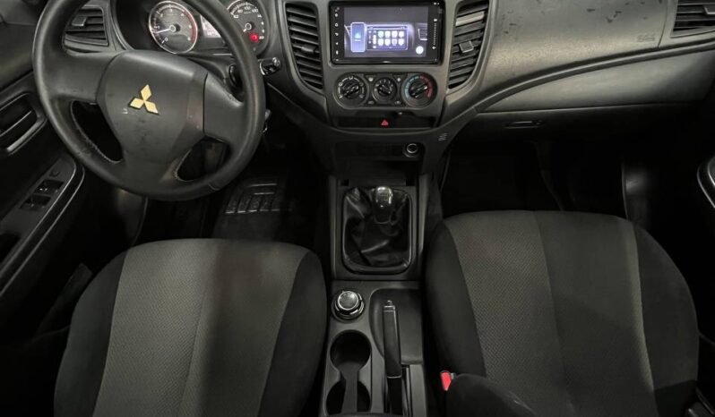 
								MITSUBISHI SPORTERO L200 MT 4X4 DIESEL full									