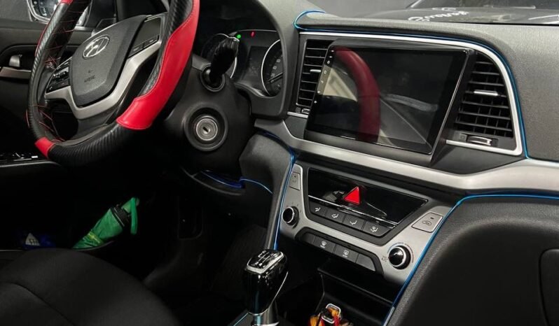 
								HYUNDAI NEW ELANTRA MT 1.6 full									