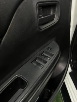 
										MITSUBISHI SPORTERO L200 MT 4X4 DIESEL full									