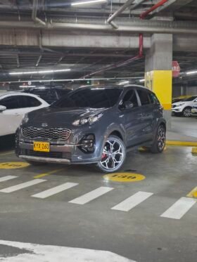 KIA  SPORTAGE GT LINE 2.0 AT