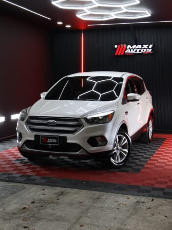FORD ESCAPE SE 2.0L AT 4×2