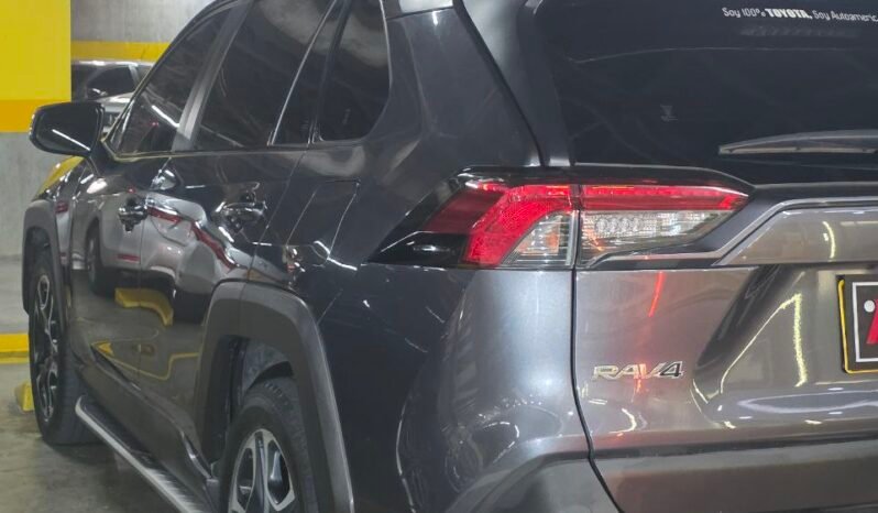 
								TOYOTA RAV4 IMPERIAL 2.4L AT 4×4 full									