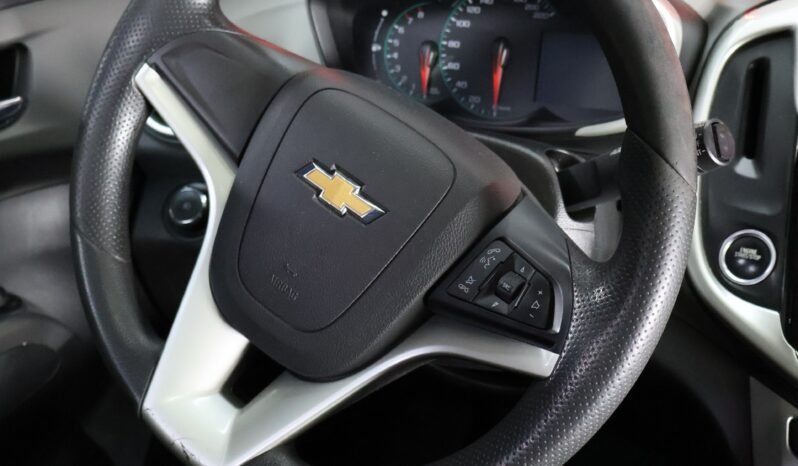 
								CHEVROLET SONIC LT HB MT 1.6 full									