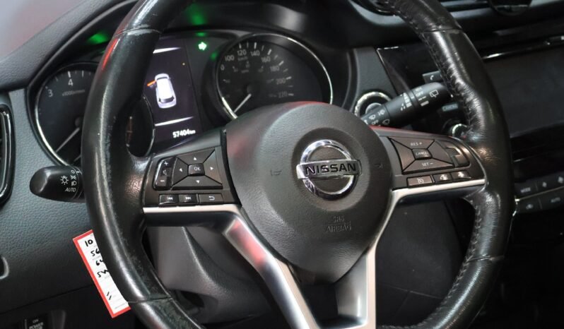 
								NISSAN X-TRAIL 2.5 AT 4X4 EXCLUSIVE 7PTOS full									