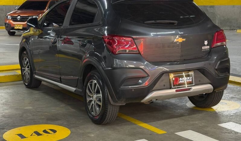 
								CHEVROLET ONIX ACTIVE 1.4 MT full									