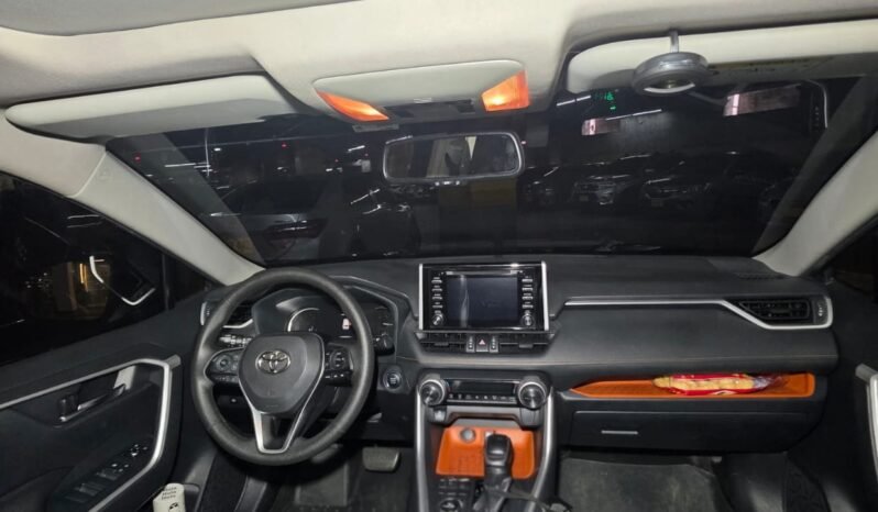 
								TOYOTA RAV4 IMPERIAL 2.4L AT 4×4 full									