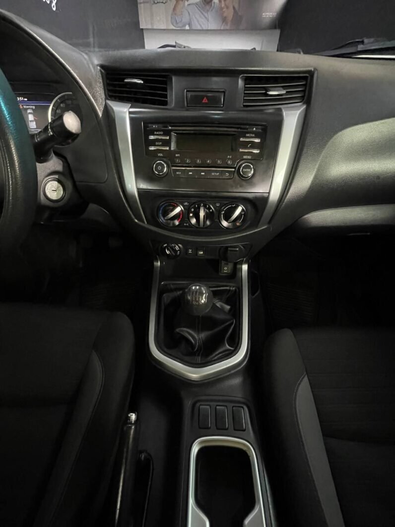 
								NISSAN FRONTIER NP300 2.5 DIESEL  MT 4X4 full									