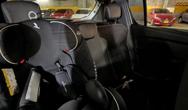 
								RENAULT STEPWAY ZEN 1.6 MT full									