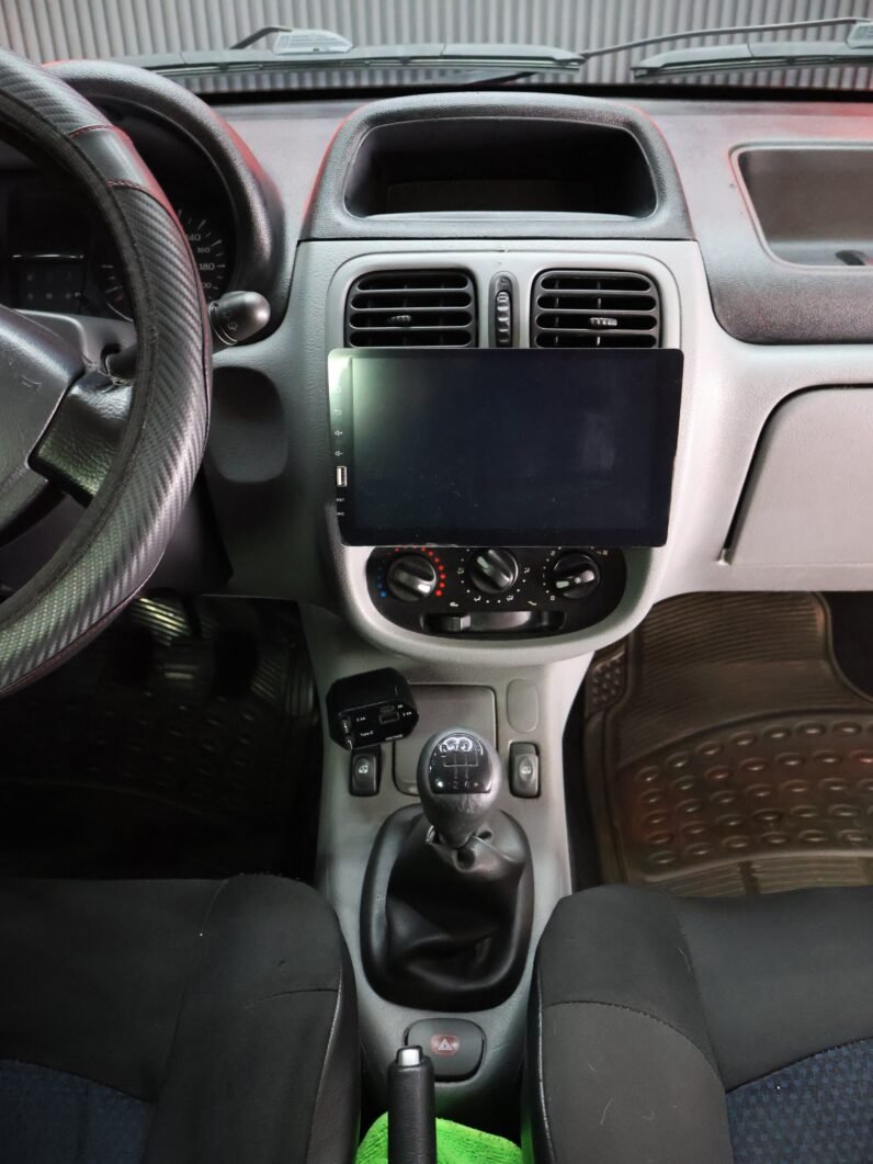 
								RENAULT CLIO CAMPUS 1.2 MT full									