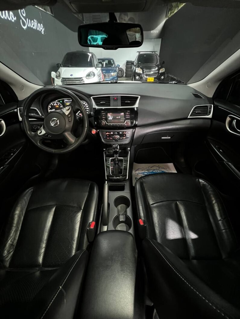 
								NISSAN SENTRA EXCLUSIVE 1.8 AT full									