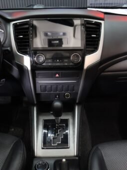 
										MITSUBISHI L 200 TRITON DIESEL AUT 4X4 full									