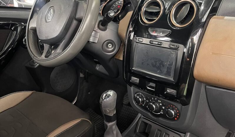 
								RENAULT DUSTER DYNAMIQUE 1.6 MT 4X2 full									