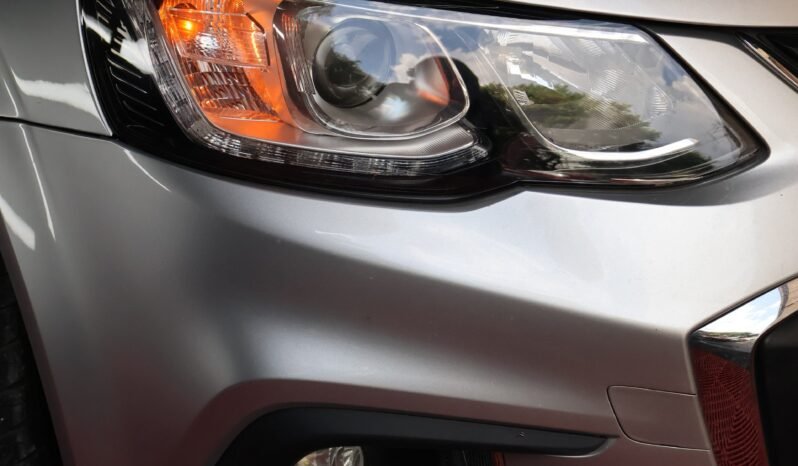 
								CHEVROLET SONIC LT HB MT 1.6 full									