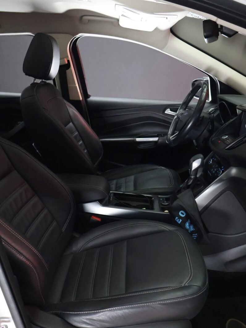 
								FORD ESCAPE SE 2.0L AT 4×2 full									