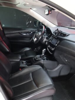 
										NISSAN X-TRAIL 2.5 AT 4X4 EXCLUSIVE 7PTOS full									