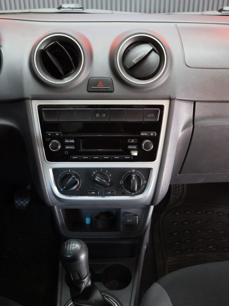 
								VOLKSWAGEN GOL CUP 1.6 MT full									