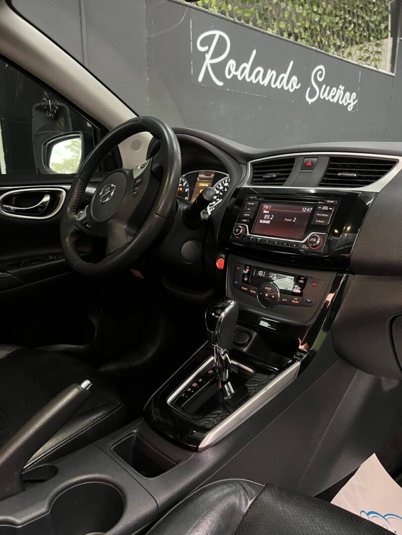 
								NISSAN SENTRA EXCLUSIVE 1.8 AT full									