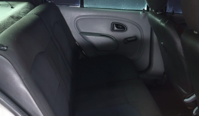 
								RENAULT CLIO CAMPUS 1.2 MT full									