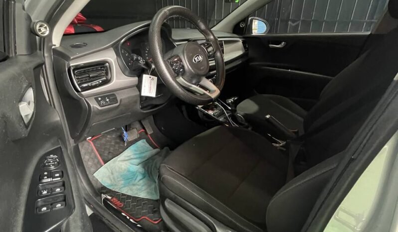 
								KIA RIO VIBRANT 1.4 AT HB full									