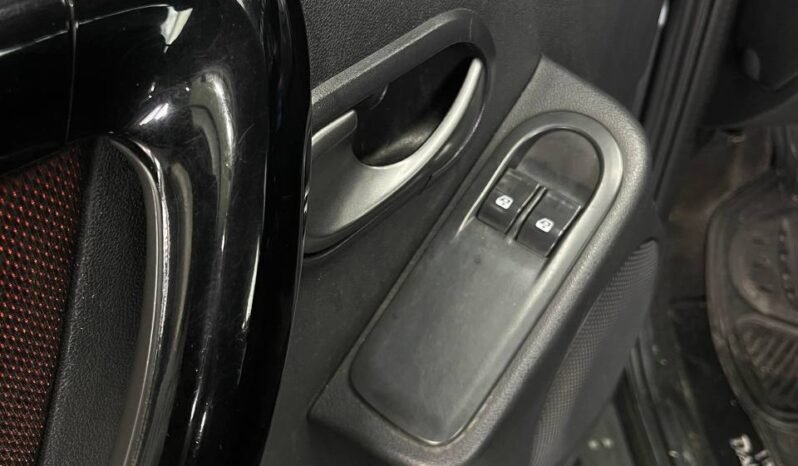 
								RENAULT STEPWAY INTENS MT 1.6 full									