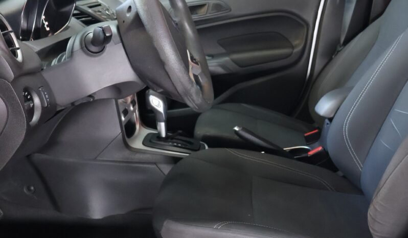 
								FORD  FIESTA SE 1.6L AT SEDAN full									