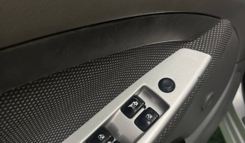 
								CHEVROLET OPTRA ADVANCE MT 1.6 full									