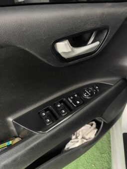 
										KIA RIO VIBRANT 1.4 AT HB full									