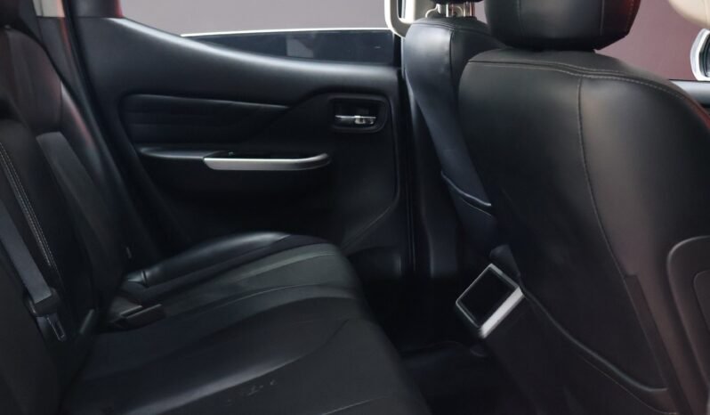 
								MITSUBISHI L 200 TRITON DIESEL AUT 4X4 full									