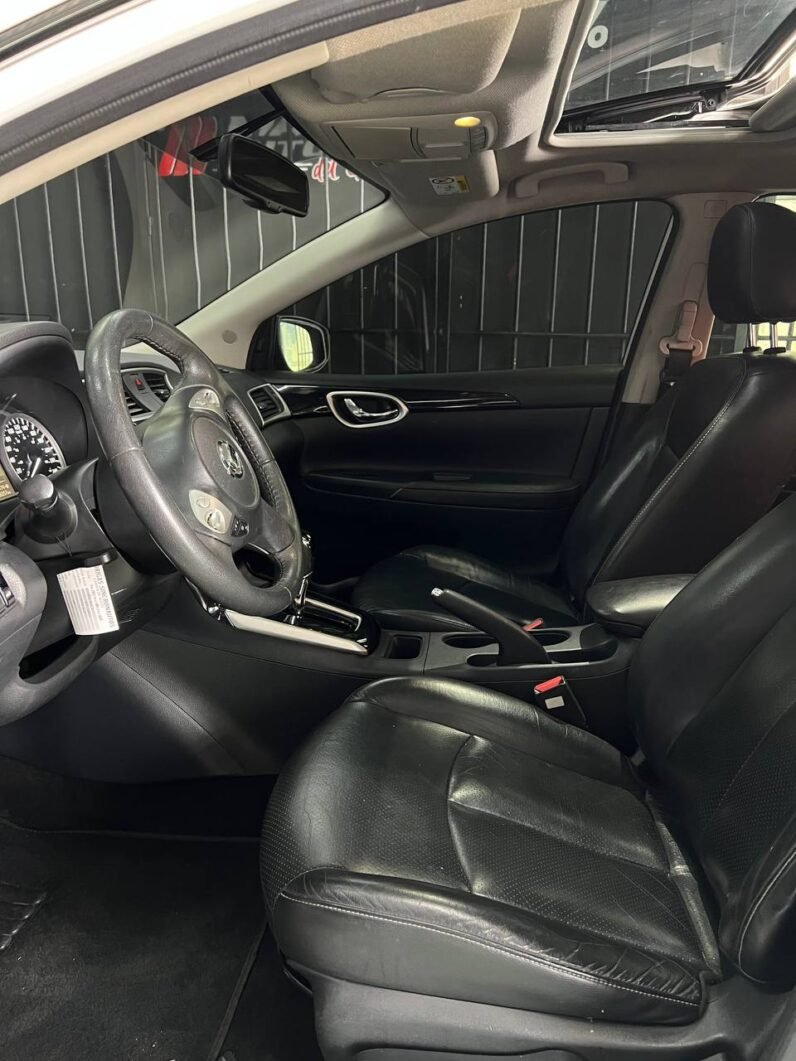 
								NISSAN SENTRA EXCLUSIVE 1.8 AT full									