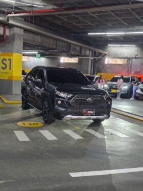 TOYOTA RAV4 IMPERIAL 2.4L AT 4×4