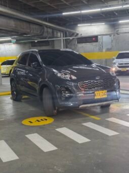 KIA  SPORTAGE GT LINE 2.0 AT